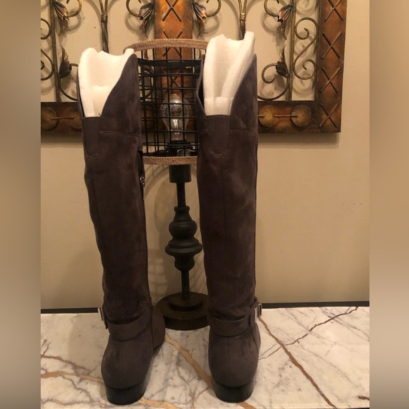 Gray over the knee riding boots; 7.5; worn once; inside 1/2 zip; - Picture 4 of 7
